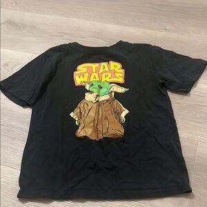 Star Wars Black Short Sleeve Tee with Baby Yoda Design size. 8